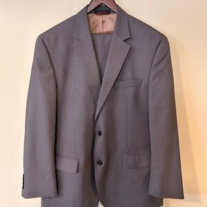 Izod Gray Men's suit 44/r w/ 34*30 Pants